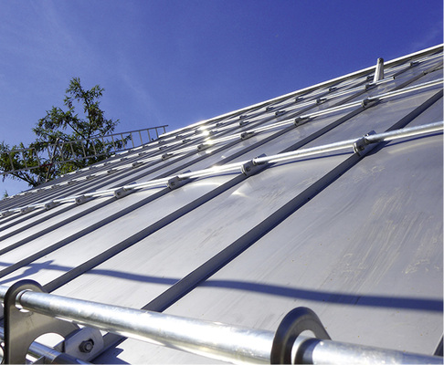 



Roofinox-Dach mit Schneefangsystem
