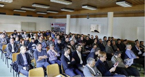 
Über 100 Teilnehmer verfolgen die einzelnen Programmpunkte



