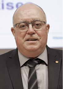 
Robert Smejkal



