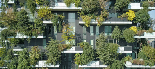 <p>
Der italienische Architekt Stefano Boeri schuf in Mailand zwei Wohntürme, wo die Bewohner auch im 20. Stock einen Blick ins Grüne haben: Die Terrassen und Balkone sind mit Bäumen und Sträuchern bepflanzt
</p>

<p>
</p> - © WZV / BV Photo Drone

