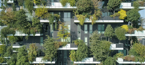 
Der italienische Architekt Stefano Boeri schuf in Mailand zwei Wohntürme, wo die Bewohner auch im 20. Stock einen Blick ins Grüne haben: Die Terrassen und Balkone sind mit Bäumen und Sträuchern bepflanzt



