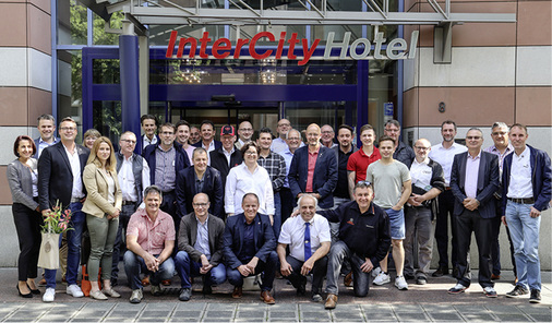 
 iib-Mitglieder beim Treffen in Nürnberg



