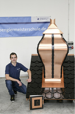 Felix Lutz mit Zwiebelkamin
