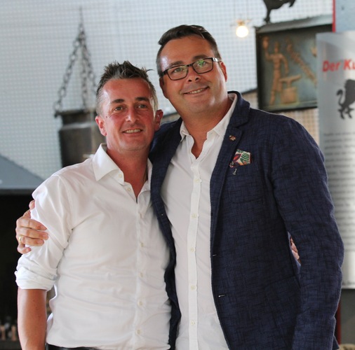 Peter Trenkwalder und sein Nachfolger: iib-Präsident Mirko Siegler - Buck