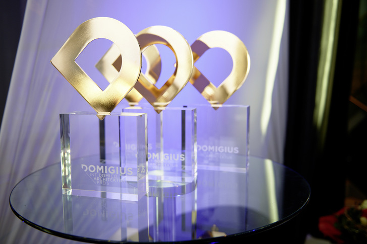 Der internationale Domico-Architekturpreis Domigius unter dem Motto „Metall in der Architektur“ ist mit insgesamt 20 000 Euro dotiert