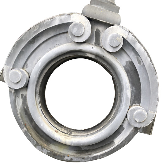 Neuer Patient in der Nakra-Ornamenten-Klinik