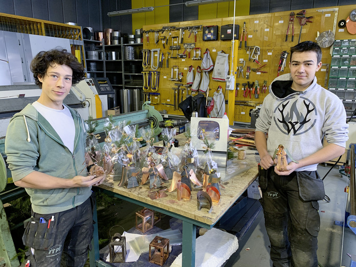 Stolze Spengler-Azubis