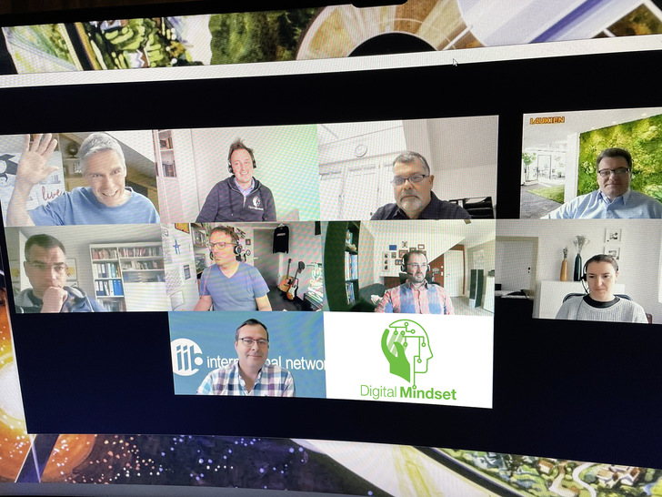 Auf dem XXL-Messeschiff angekündigt: das Zoom-Meeting zur Digitalisierung im Handwerk