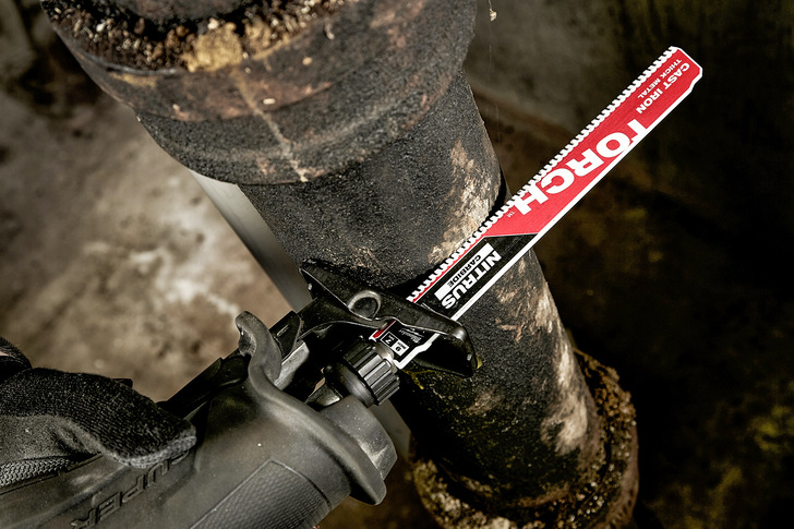 Eine spezielle Legierung sorgt laut Hersteller für eine bis zu dreimal längere Haltbarkeit im Vergleich zu herkömmlichen HM-Säbelsägeblättern