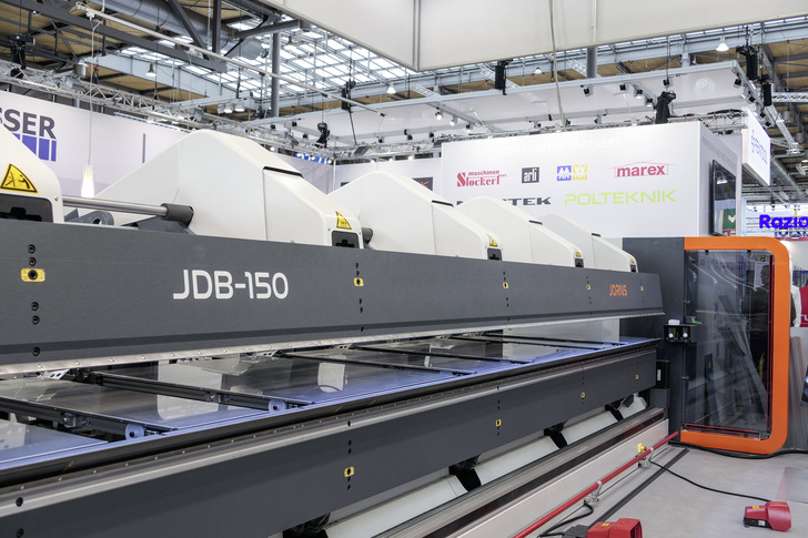 Auf dem Euroblech-Messestand der Jorns AG