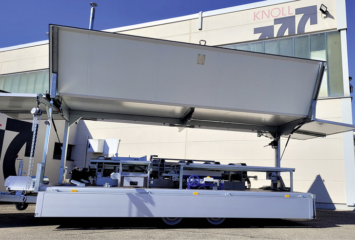 Die mobile Spenglerei ist ab sofort auch als Anhänger mit Kofferaufbau lieferbar