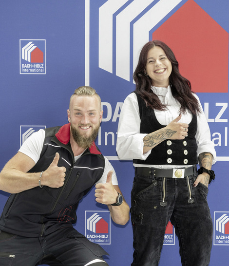 René Gößling und Sabrina Simon waren die Gesichter der Messe 
Dach + Holz International 2022 in Köln