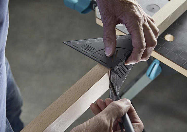 Der neue Mess- und Markierwinkel Vario 3D mit cleverem Klappmechanismus