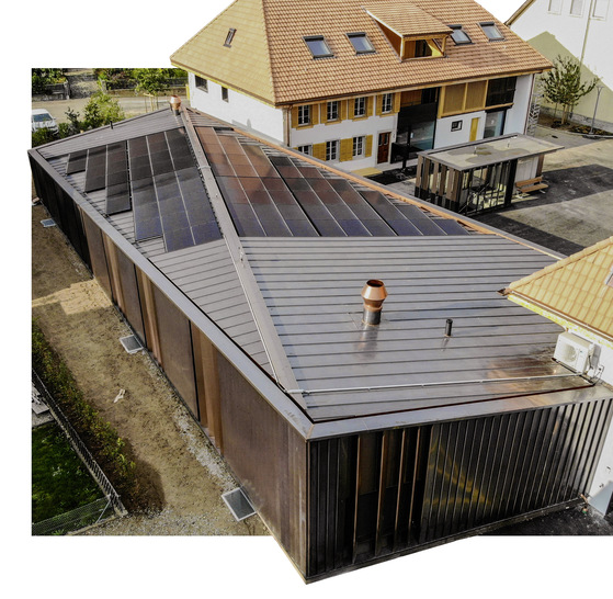 Kupferstrukturen an Fassade und Dach