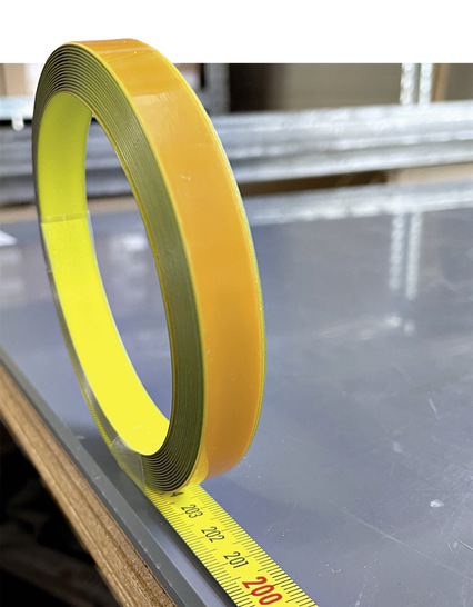 Praktisch: Die selbstklebenden und kratzfesten Maßbänder von M.A.S.C.