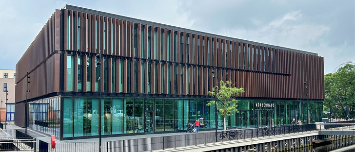  Bei der Architekturführung durfte auch der Besuch des Körberhauses nicht fehlen