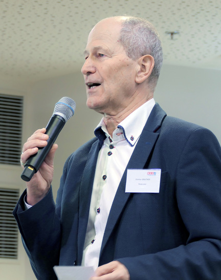  Der österreichische Normenexperte Günther Braitner führte souverän durch das Programm
