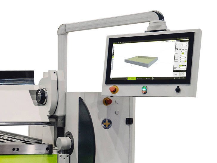 Die Herstellung von Boxen wird durch die neue nuLink-Steuerung und die ­vielseitige Schwenkbiegemaschine Cidan FX 32 vereinfacht