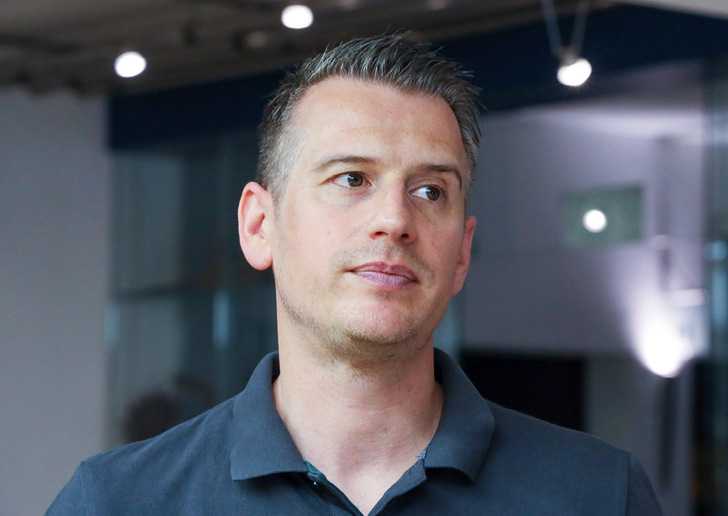 Jörg Mosler ist Speaker, Autor, Podcaster, leidenschaftlicher Blogger und Dachdeckermeister