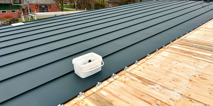 Scharen mit QCC-Beschichtungssystem im Einsatz