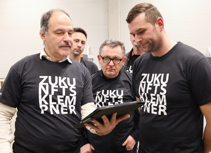 Zukunftsklempner Marc Warzawa wird auch bei den Kollegen des BAUMETALL-Treffs für seinen fachlich wertvollen Input geschätzt