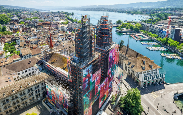 Das Grossmünster in Zürich wird derzeit saniert