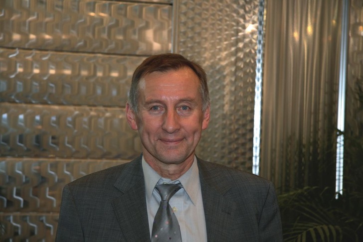 Manfred Hartmann
