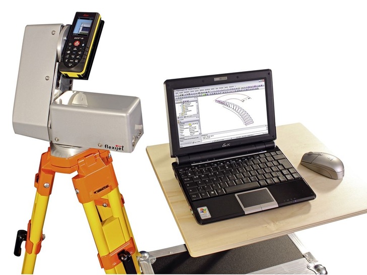 Sogar komplexe Bauteile, wie frei geformte Treppen, Wände und andere Objekte, lassen sich mit Flexijet wirtschaftlich und präzise dreidimensional aufmessen. Mit dem optionalen Komplettpaket Aufmaß2Go!, das zusätzlich ein Netbook umfasst, können Flexijet-Anwender sofort loslegen
