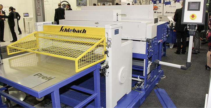 <p>Die Schlebach-Spaltanlage SLMST 1250 eignet sich zur Coil-Verarbeitung bis zu 1250 mm Breite</p> - © BAUMETALL
