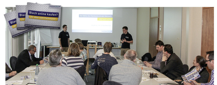 
Dennis Dörr und Christof Lay präsentieren im Rahmen des BAUMETALL-Treffs die Internetplattform www.bestell-dein-blech.de
