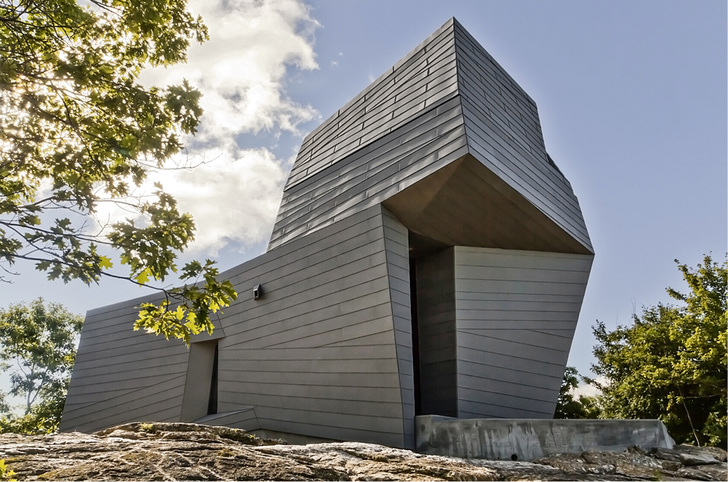 <p>
</p>

<p>
Die Gemma-Sternwarte auf einem Hügel in New Hampshire ahmt natürliche Granitblöcke der Umgebung nach
</p> - © Anmahian Winton Architects

