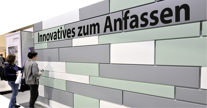 
Auf der Bau können Sie Produkte und Materialien genau in Augenschein nehmen



