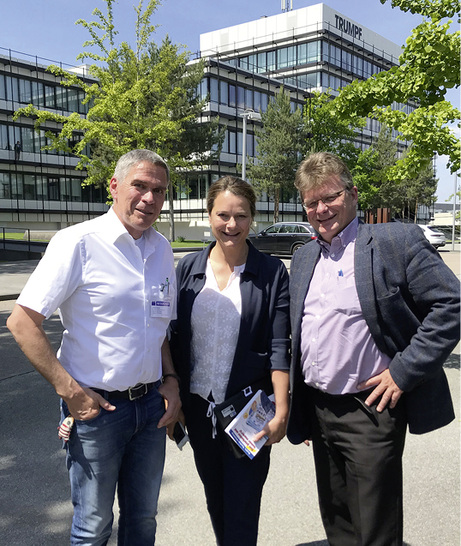
Das Wilde-13-Orga-Team: Andreas Buck (BAUMETALL), Claudia Ott und Uwe Krauß (beide Trumpf)



