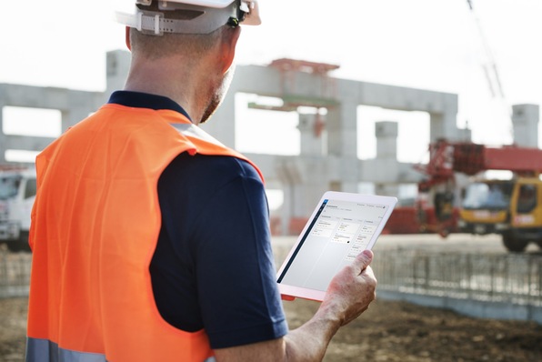 Mit der Software Planstack lassen sich Bauprojekte digital managen - ohne direkte Kundenkontakte