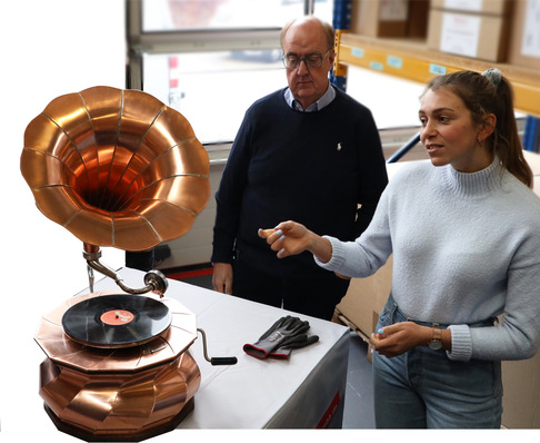 Spenglermeisterin Jennifer Konsek ist eines der Gesichter der Dach+Holz International 2024