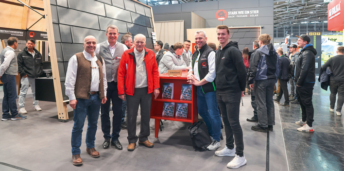 SMV-Ehrengäste am Prefa-Messestand auf der Bau – Weltleitmesse für Architektur, Materialien, Systeme