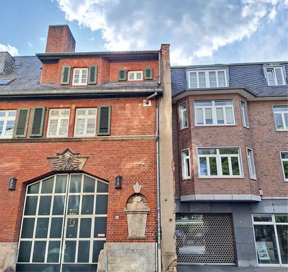 Wer hat hier warum das Rohr so kreativ verlegt?