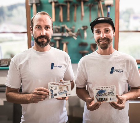 Im Team von Hertnagel sind die Vorlesebücher zu den Berufen Anlagenmechaniker und Spengler im Einsatz