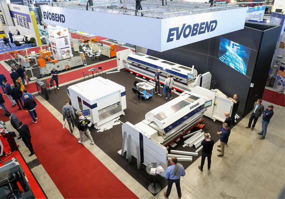 Blick auf den Evobend-­Messestand