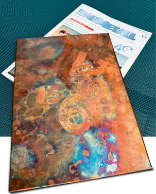 150, 40, 60:  Dieses Kupferbild von Bildhauerin Manuela Geugelin würdigt gleich drei Jubiläen im BAUMETALL-Jahr 2025