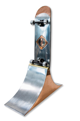 Meister-Skateboard aus Titanzink und Kupfer von Artur Kusmin