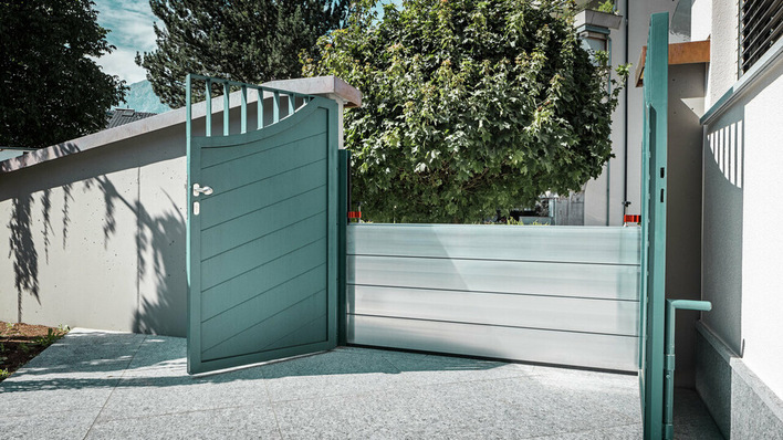 Hochwasserschutz an einer Hofeinfahrt