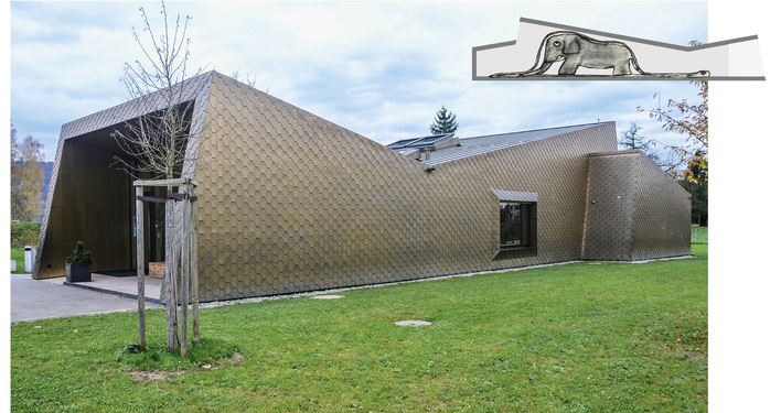 
So kommt der Elefant ins Haus: Das Gebäude verdankt seine schuppige, goldbraune Fassade der Grundidee – einer Schlange, die einen Elefanten frisst
