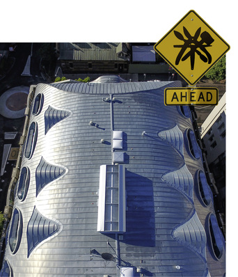 



Wellen, Bögen und jede Menge Titanzink 
