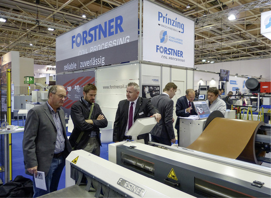 
Gemeinsam mit der Cidan Machinery Group wird die Forstner Maschinenbau GmbH aus Feldkirch in Halle 11, Stand D154 zu finden sein. Die Peter Prinzing GmbH aus Lonsee-Urspring stellt dieses Mal in Halle 13, Stand C49 aus



